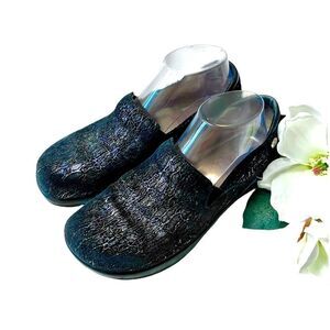 Alegria Professional Metallic Crackle Suede Clogs 106